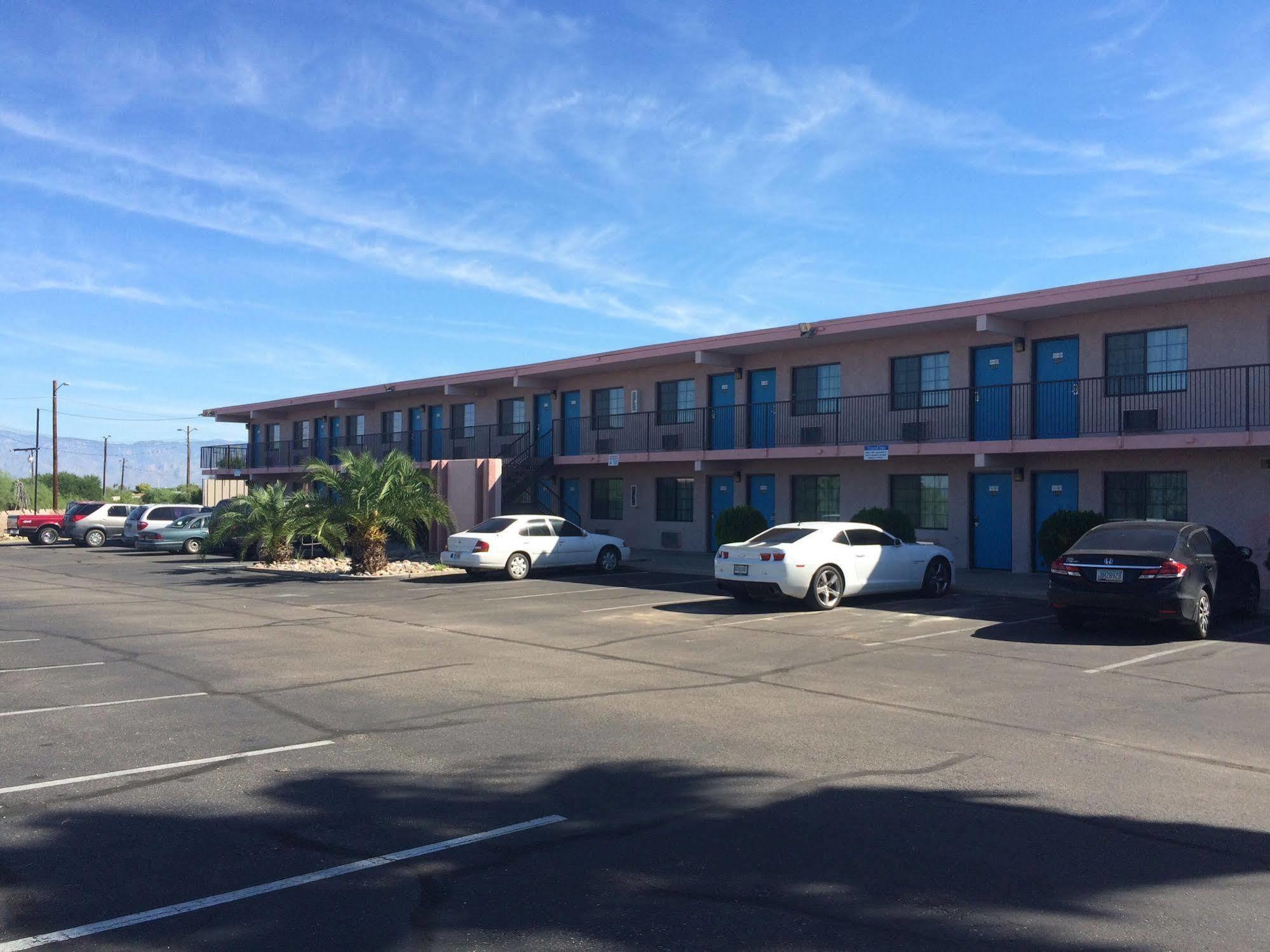 Travel Inn Tucson Dış mekan fotoğraf